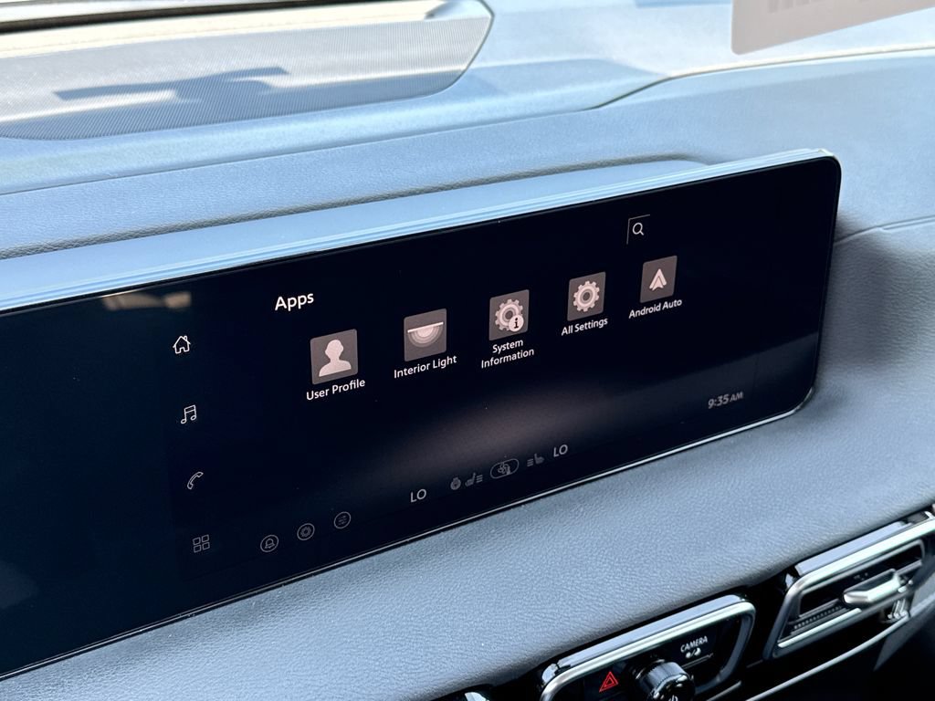 New 2026 Nissan Sentra SR w/ SR Premium Package FWD image 13