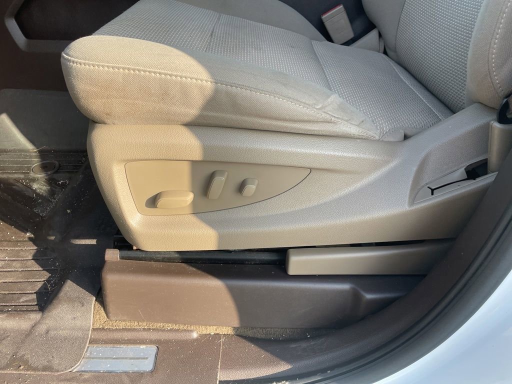 Used 2018 Chevrolet Silverado 1500 LT w/ All Star Edition image 21