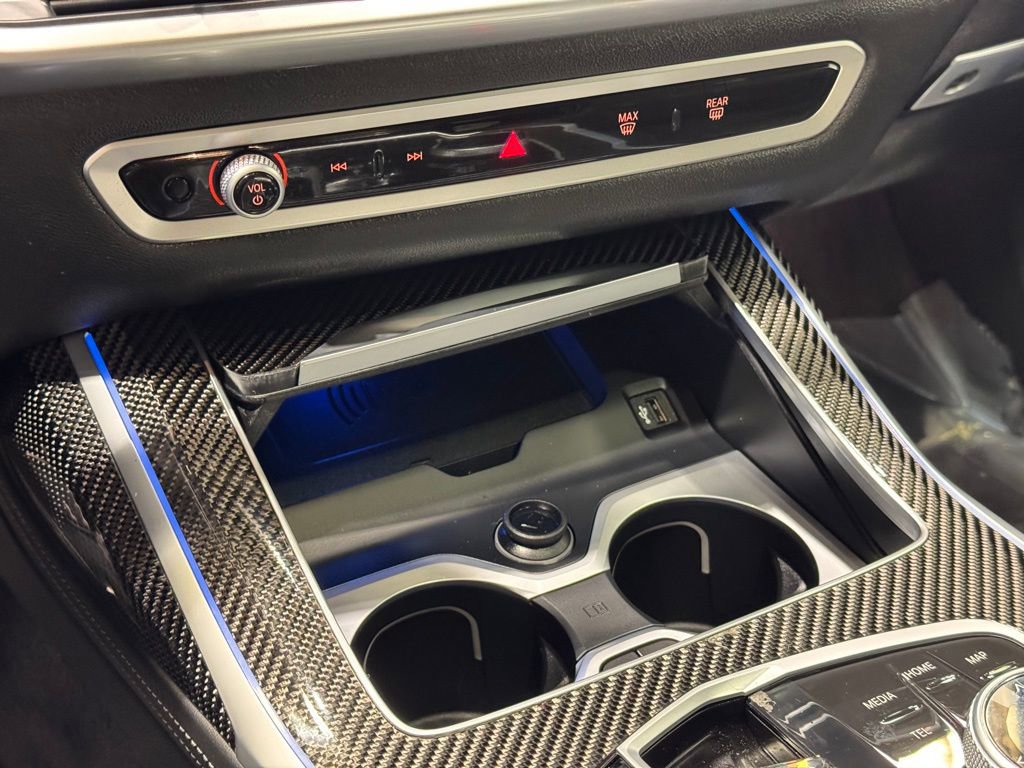 Used 2025 BMW X7 M60i image 14