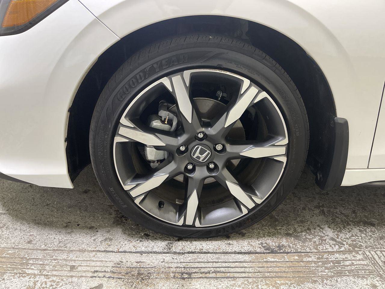 Used 2025 Honda Civic Sport Touring image 10