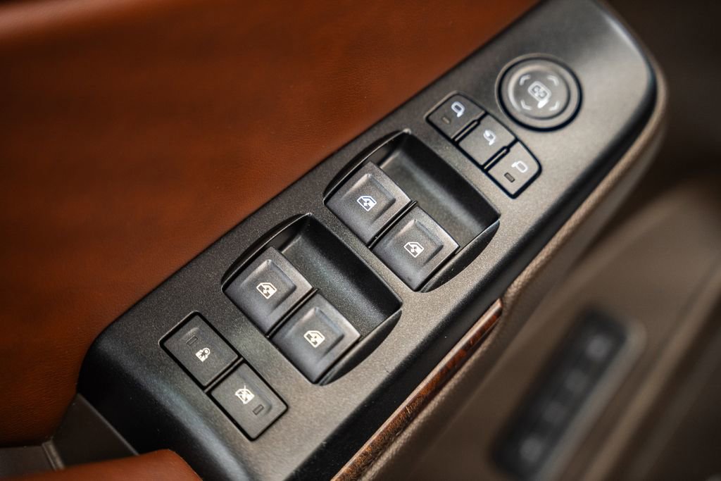 Used 2019 Chevrolet Tahoe Premier AWD/4WD image 46