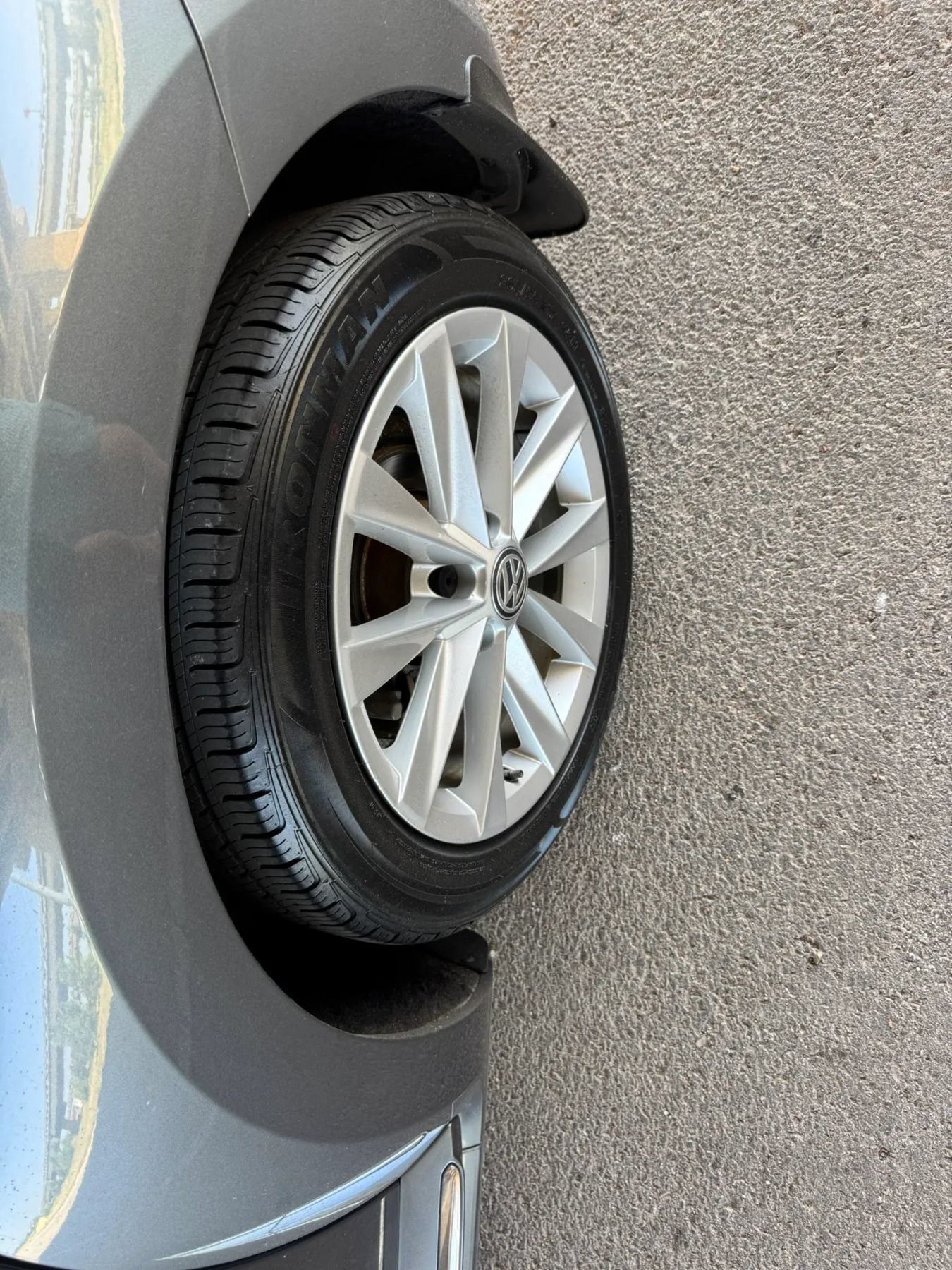 Used 2014 Volkswagen Beetle TDI FWD image 27
