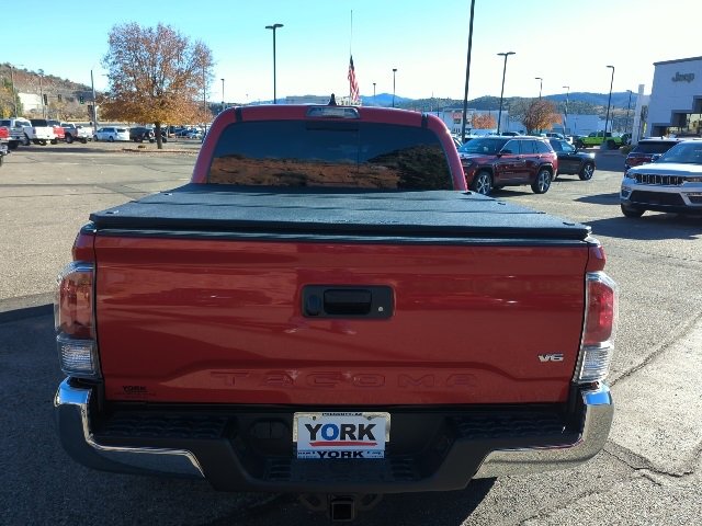 Used 2023 Toyota Tacoma TRD Off-Road image 5