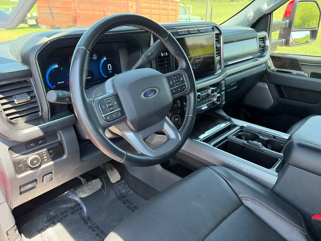 Used 2023 Ford F450 Lariat AWD/4WD image 9