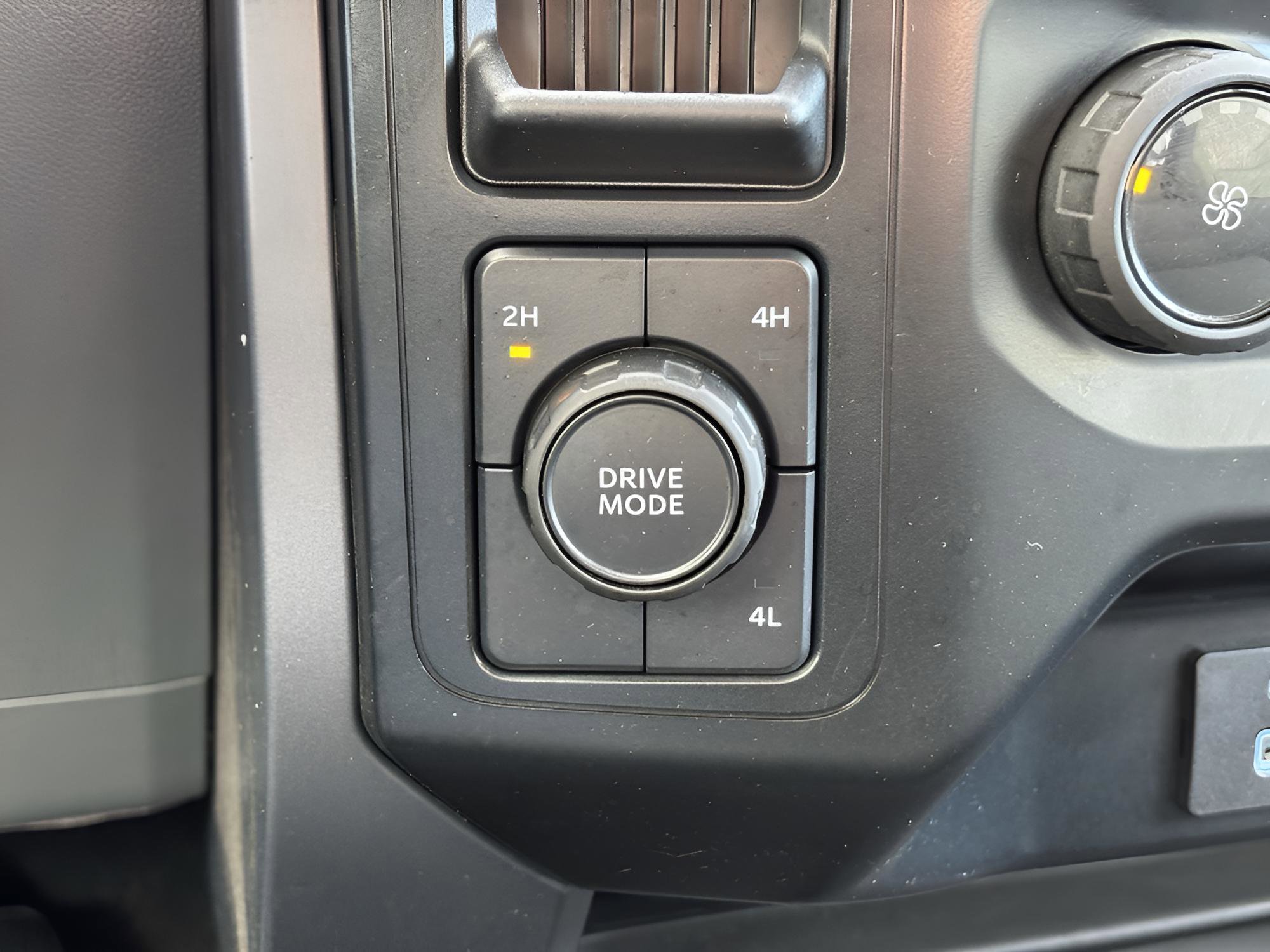 Used 2023 Ford F150 XLT image 21