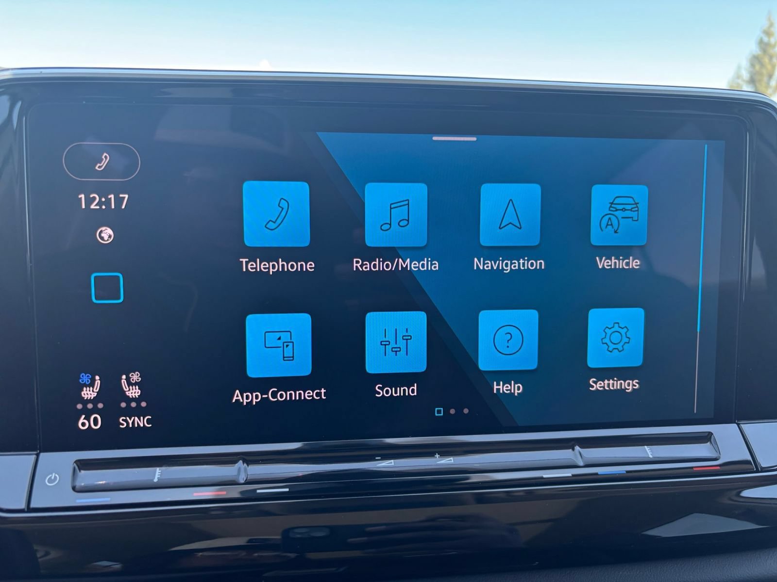 Used 2026 Volkswagen Atlas SE FWD image 20