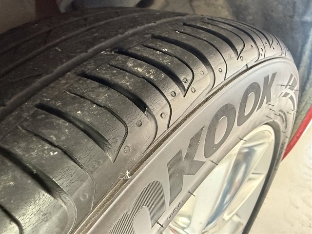 Used 2011 Ford Mustang Premium w/ 202A Rapid Spec Order Code image 35