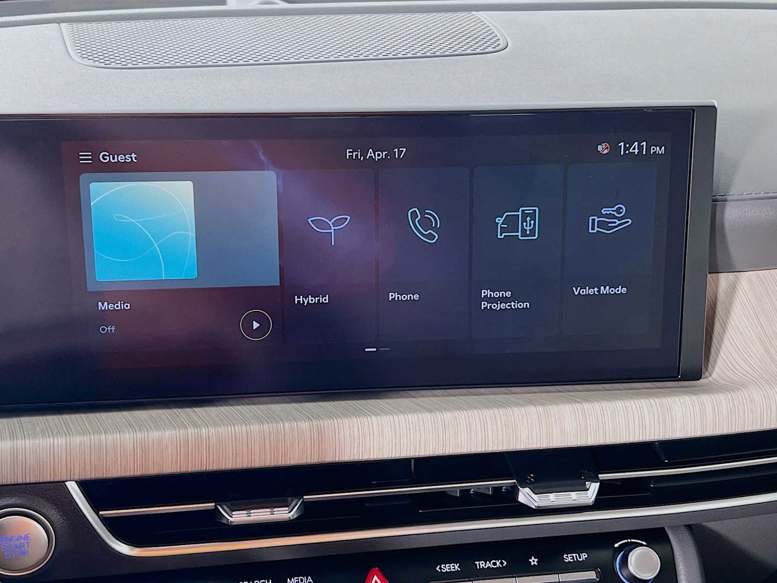 Certified 2025 Hyundai Sonata SEL FWD image 14