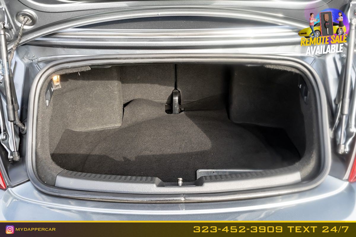 Used 2018 Volkswagen Beetle 2.0T S FWD image 17