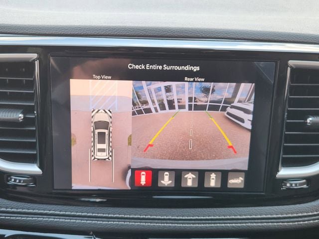 New 2026 Chrysler Pacifica Select AWD/4WD image 14