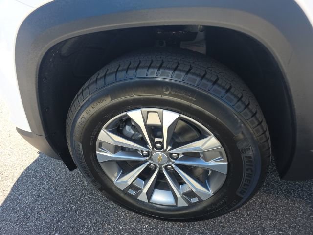 New 2026 Chevrolet Equinox LT image 12