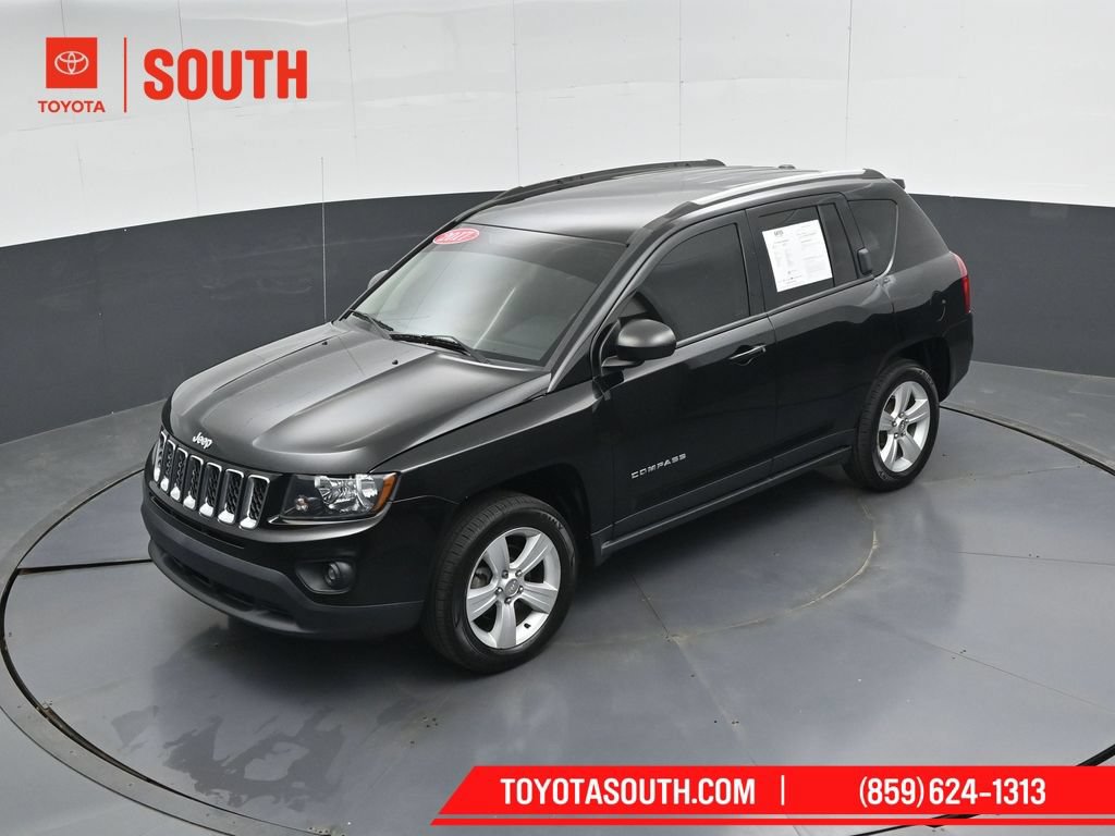 Used 2017 Jeep Compass Sport w/ Power Value Group FWD image 43