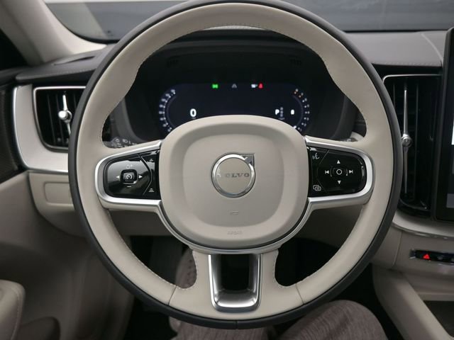 New 2026 Volvo XC60 B5 Ultra w/ Protection Package Premier image 24