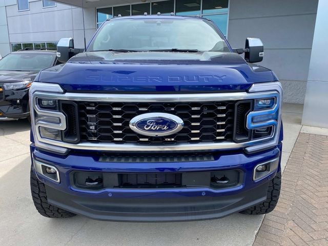 New 2026 Ford F450 Platinum w/ Platinum Plus Package image 2