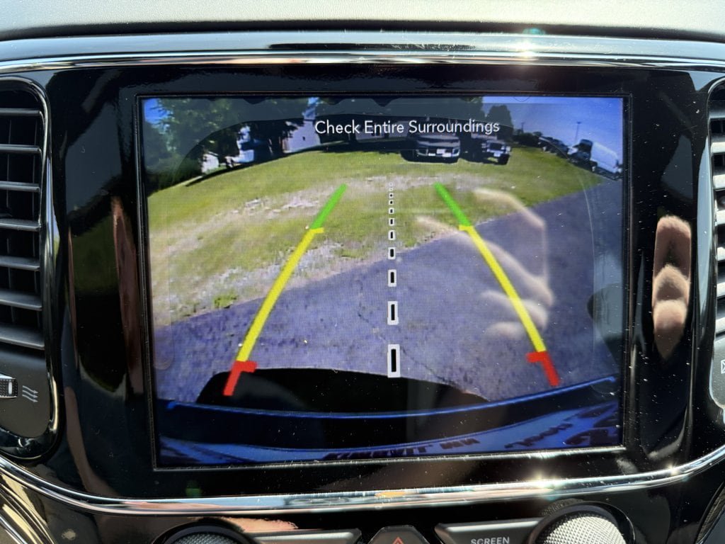 Used 2020 Jeep Grand Cherokee Summit AWD/4WD image 29