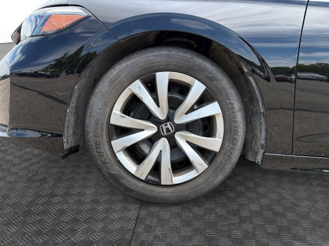 Certified 2025 Honda Civic LX image 13