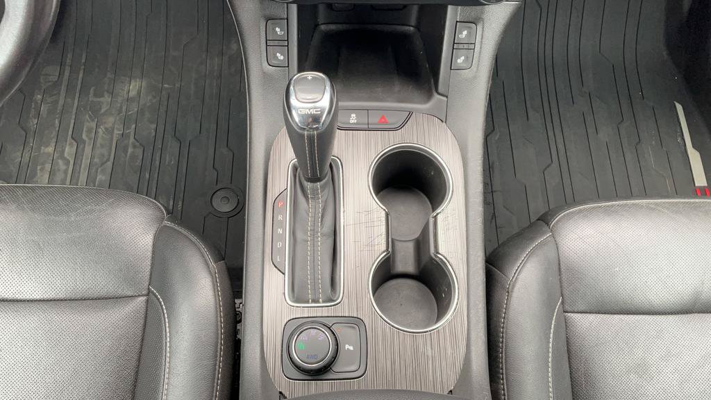 Used 2019 GMC Acadia SLT w/ LPO, Floor Liner Package AWD/4WD image 23