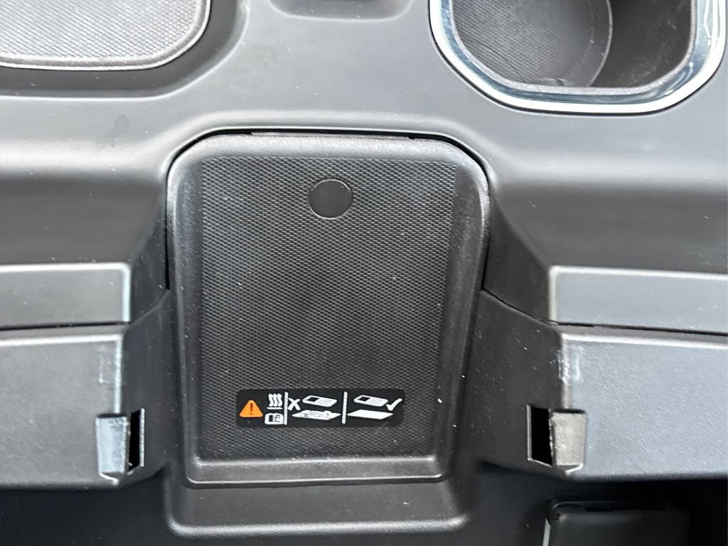 Used 2024 Chevrolet Silverado 1500 RST w/ Z71 Off-Road Package image 40