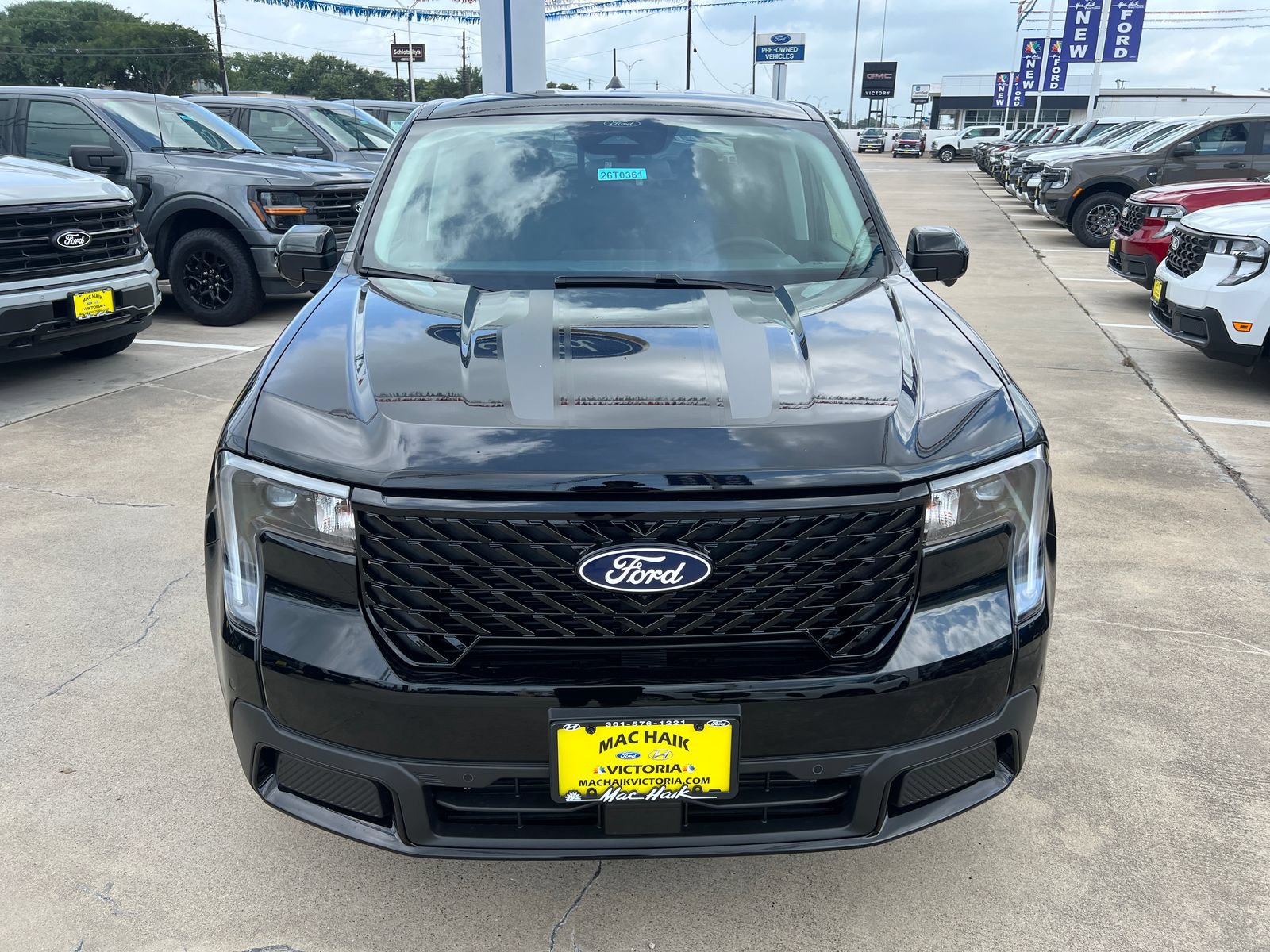 New 2026 Ford Maverick Lariat w/ Black Appearance Package AWD/4WD image 8
