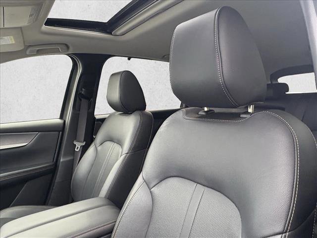 Used 2025 MAZDA CX-70 3.3 Turbo w/ Preferred Package image 12