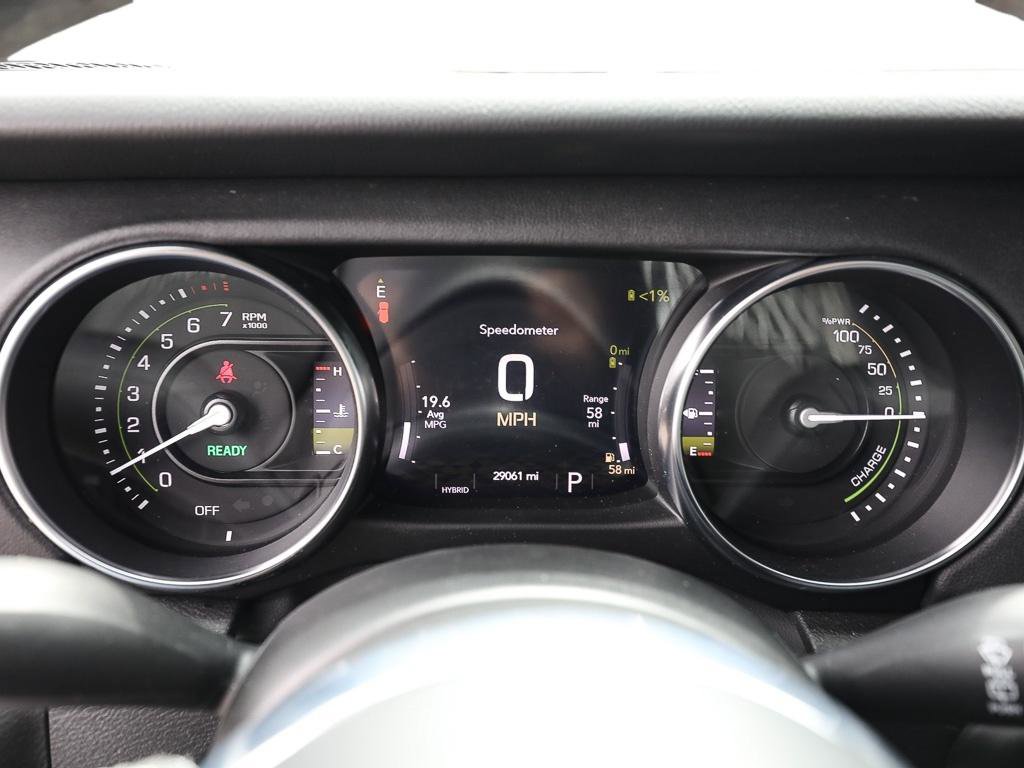 Used 2023 Jeep Wrangler Unlimited Sahara w/ Cold Weather Group AWD/4WD image 14