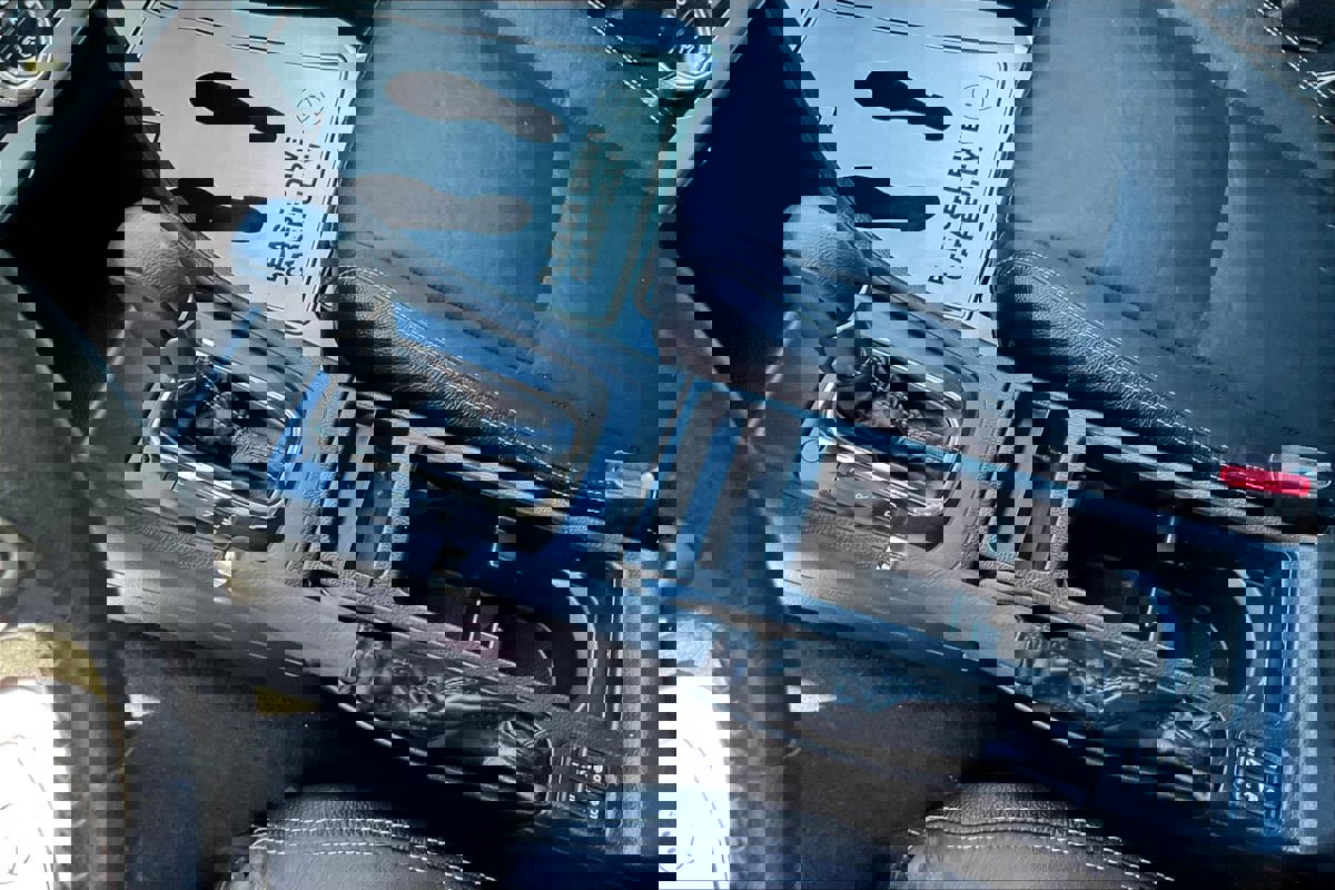 Used 2015 Subaru Crosstrek Touring w/ Popular Package #1 image 17