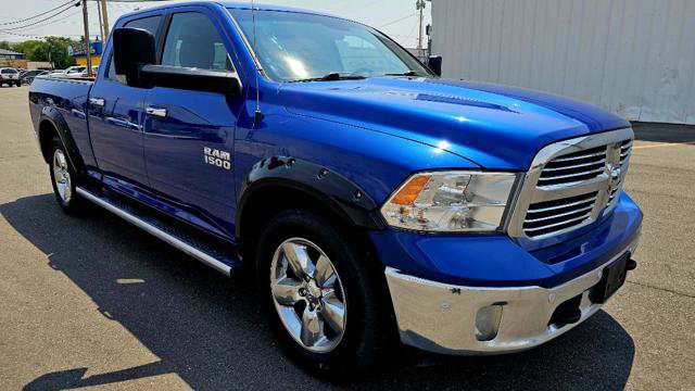 Used 2017 RAM 1500 Big Horn AWD/4WD image 3