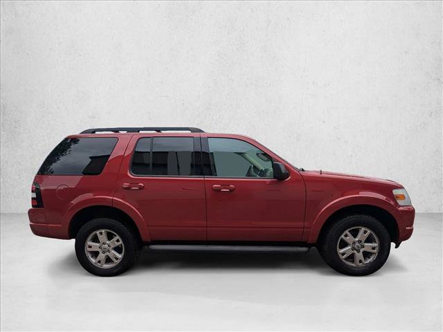 Used 2010 Ford Explorer XLT AWD/4WD image 4