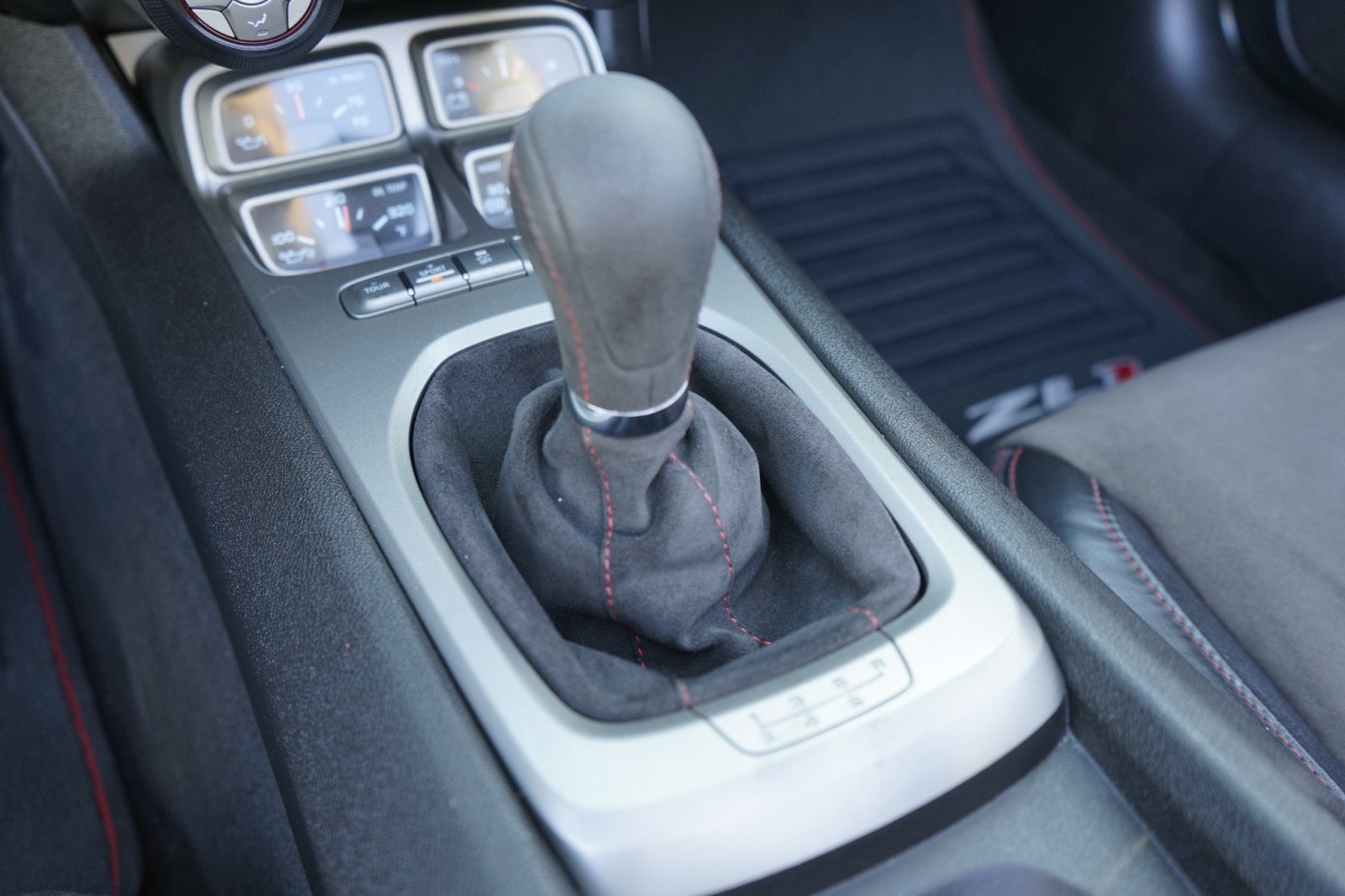 Used 2013 Chevrolet Camaro ZL1 RWD image 21