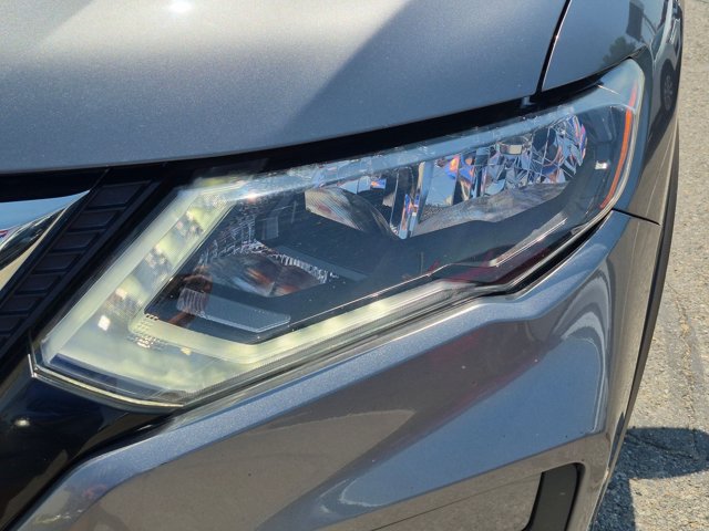 Certified 2020 Nissan Rogue SV AWD/4WD image 9