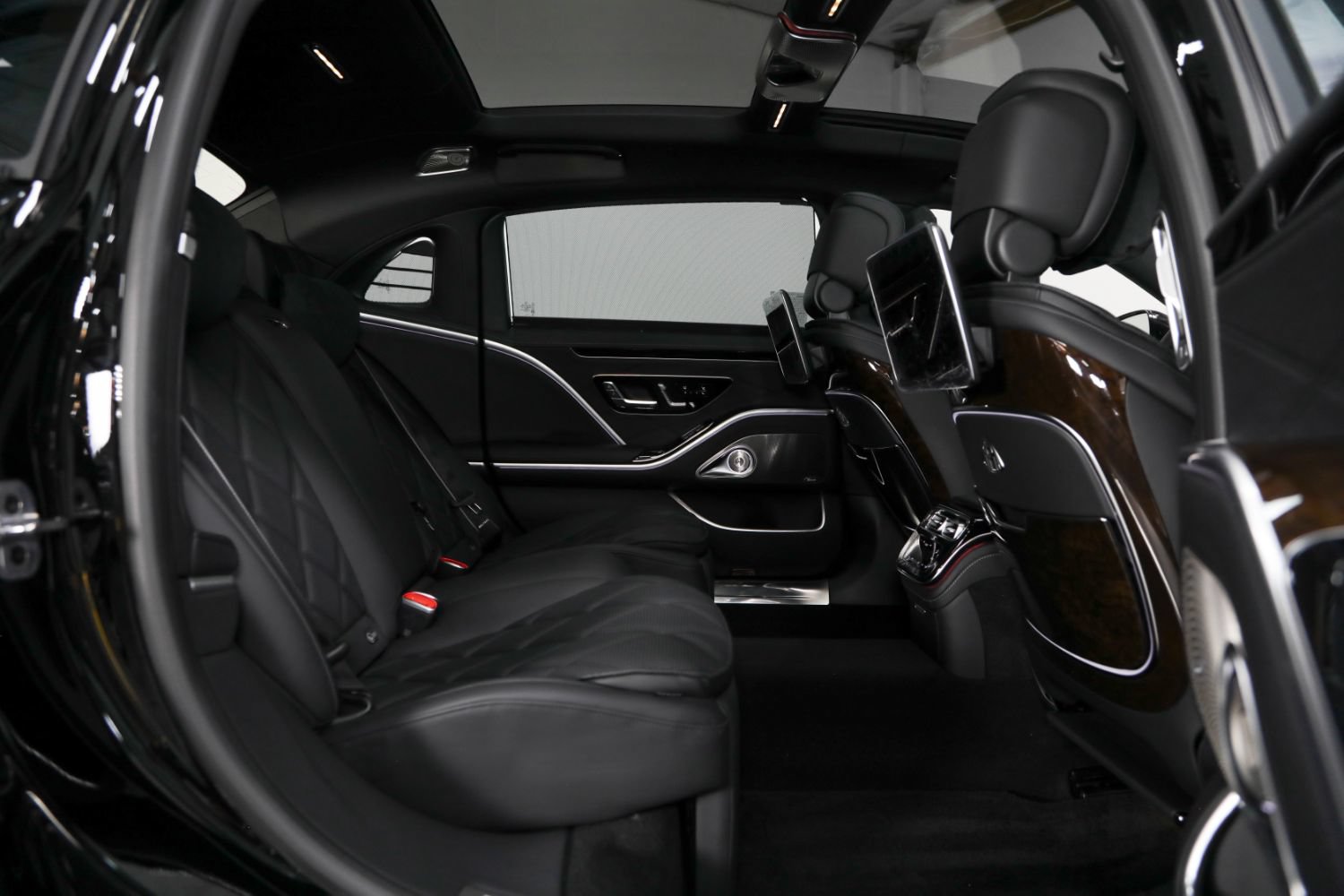 Used 2026 Mercedes-Benz Maybach S 580 4MATIC image 39
