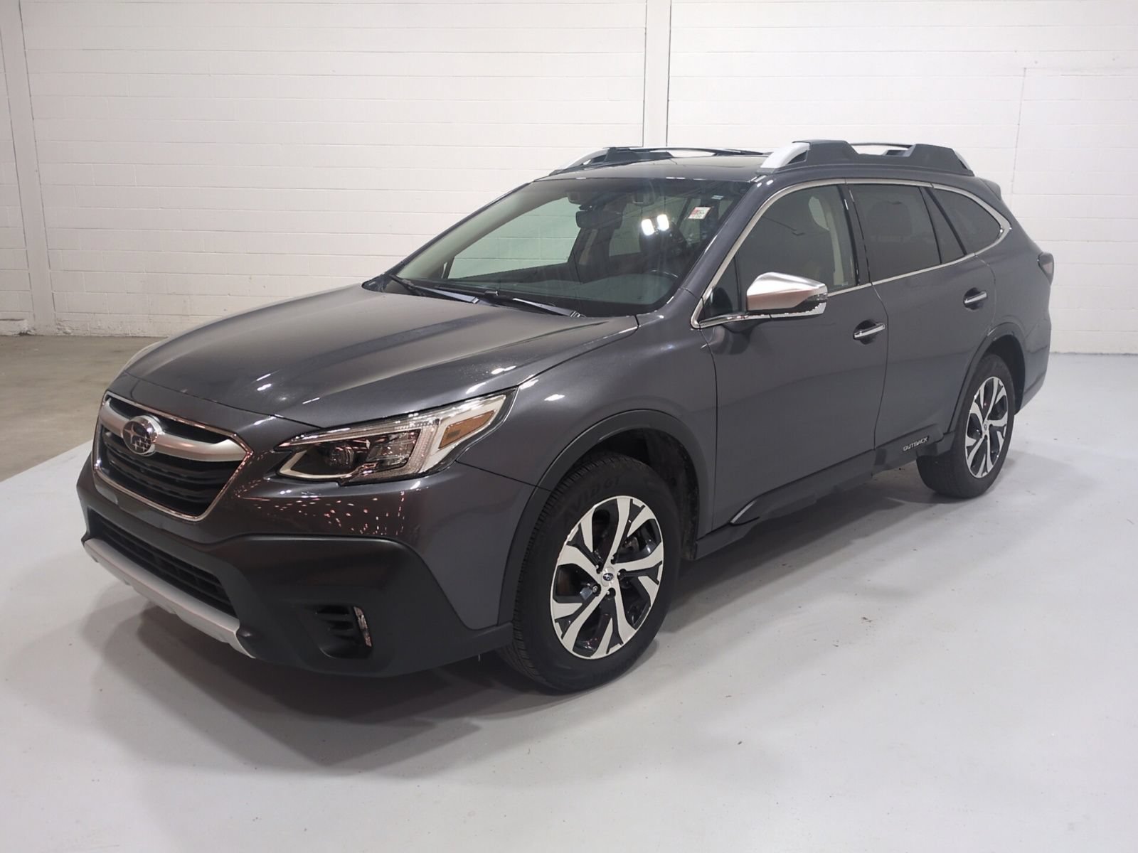 Certified 2022 Subaru Outback Touring XT AWD/4WD image 7