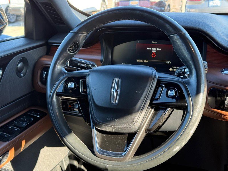 Certified 2023 Lincoln Aviator Grand Touring w/ Equipment Group 301A image 17