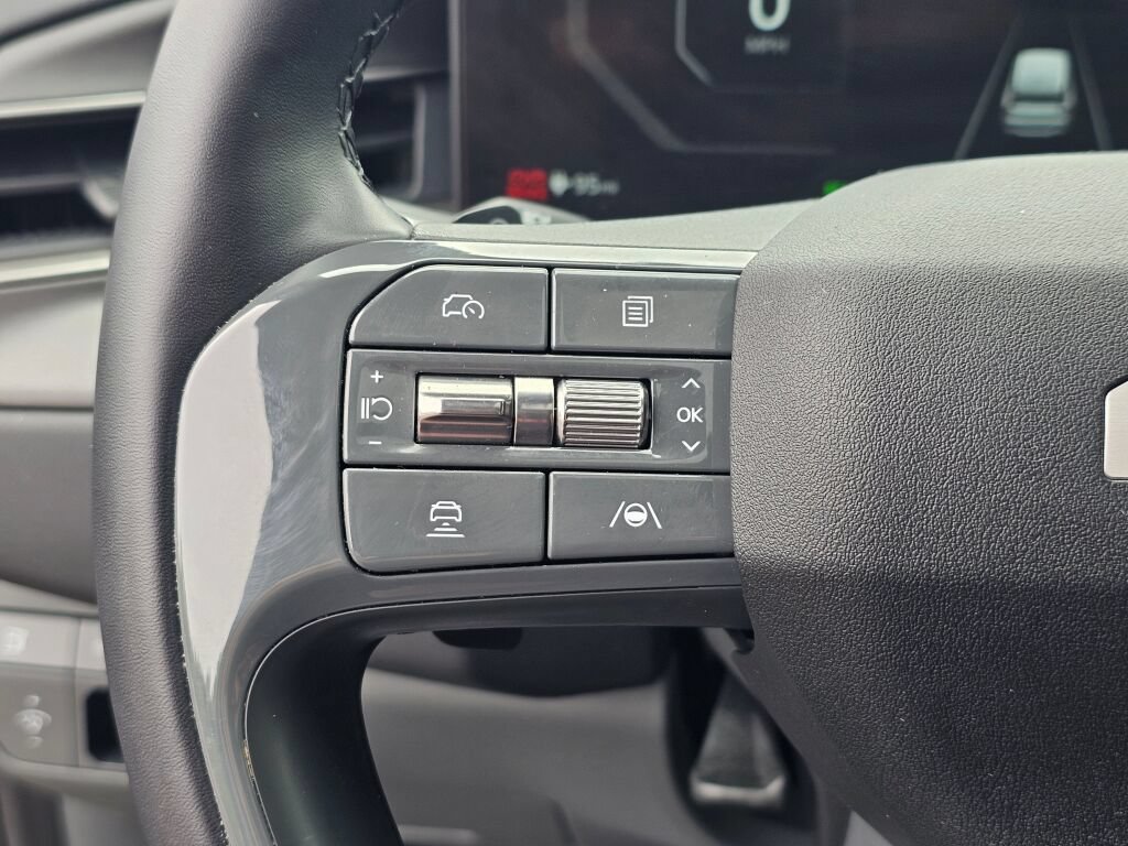Certified 2024 Kia EV9 Wind AWD/4WD image 38