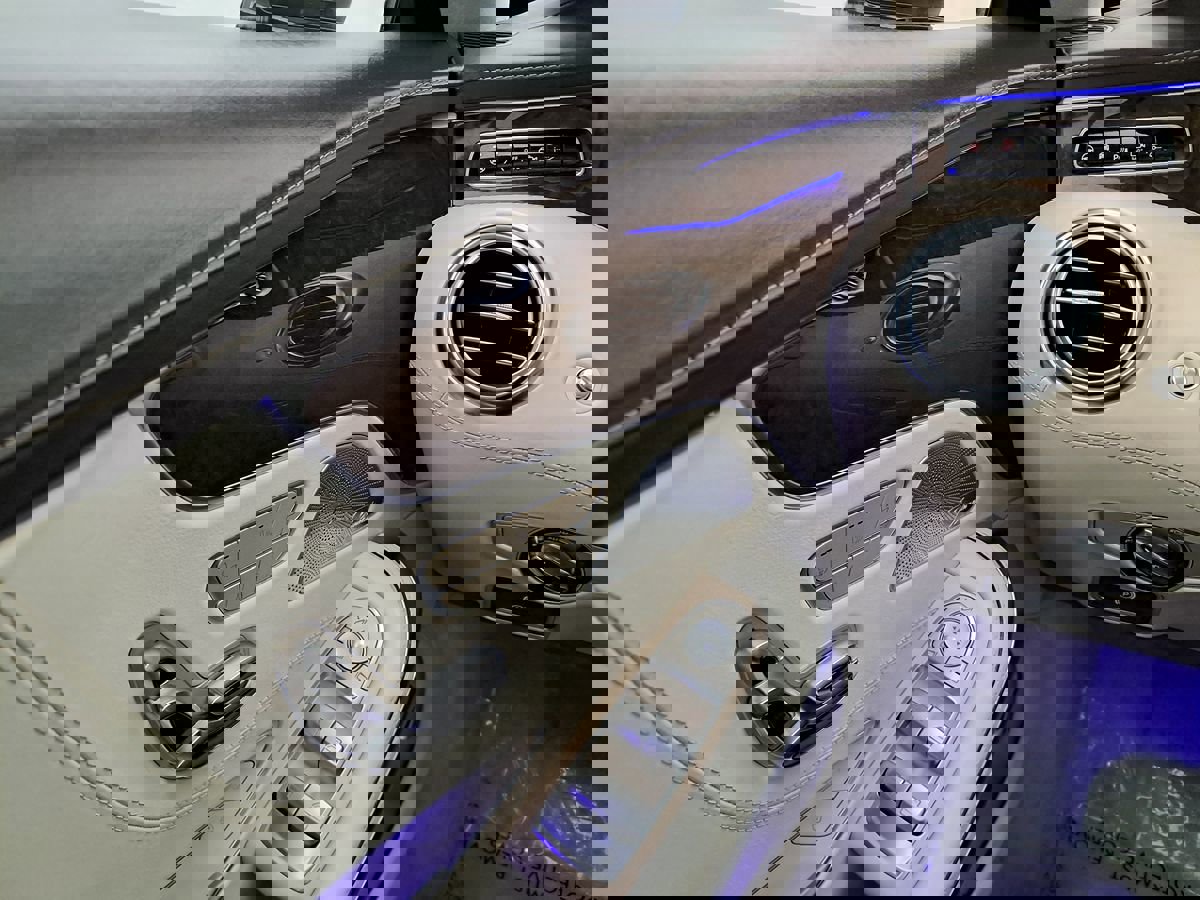 Used 2015 Mercedes-Benz S 550 4MATIC Coupe image 16