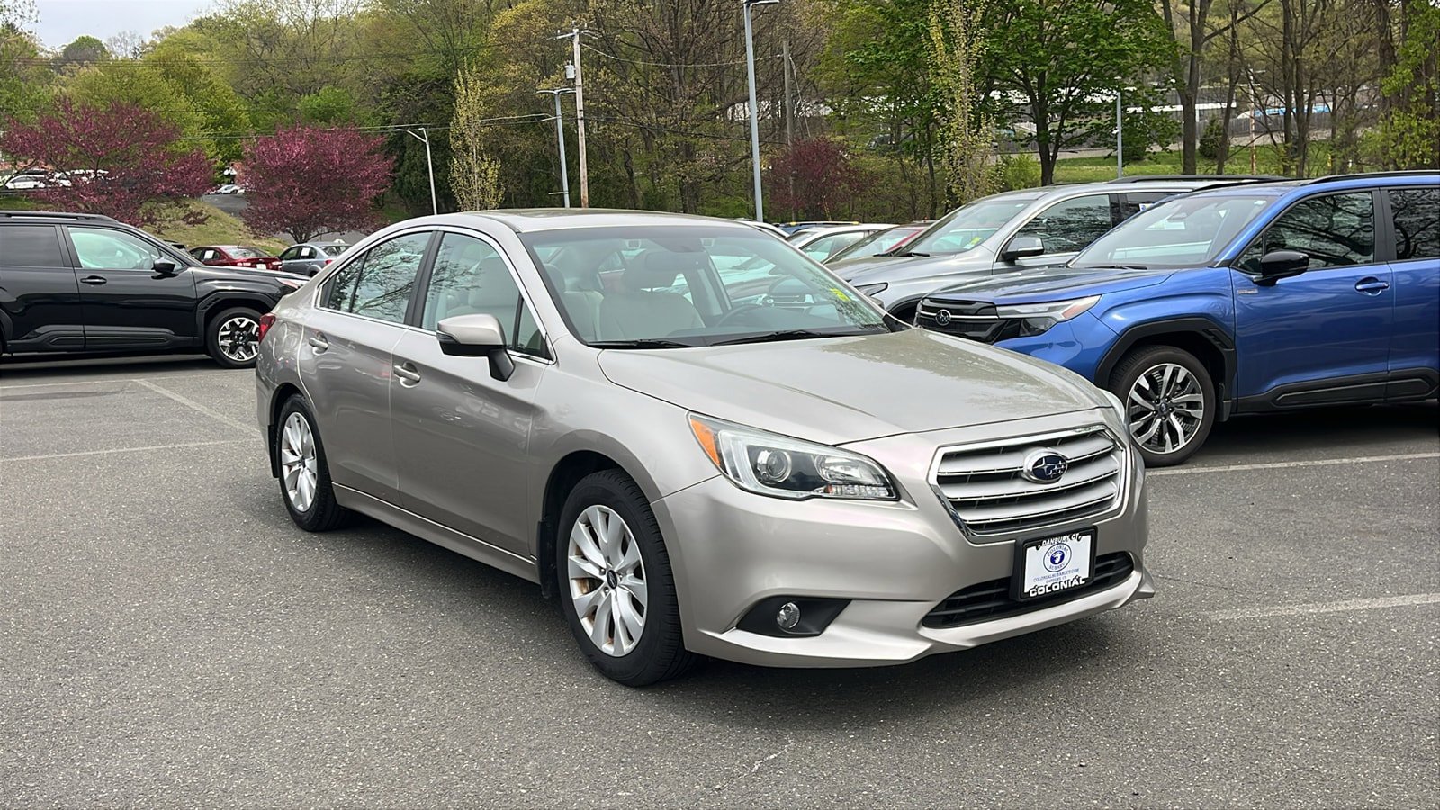 Used 2016 Subaru Legacy 2.5i Premium AWD/4WD image 3