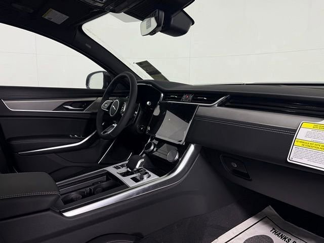 New 2024 Jaguar XF R-Dynamic SE image 15