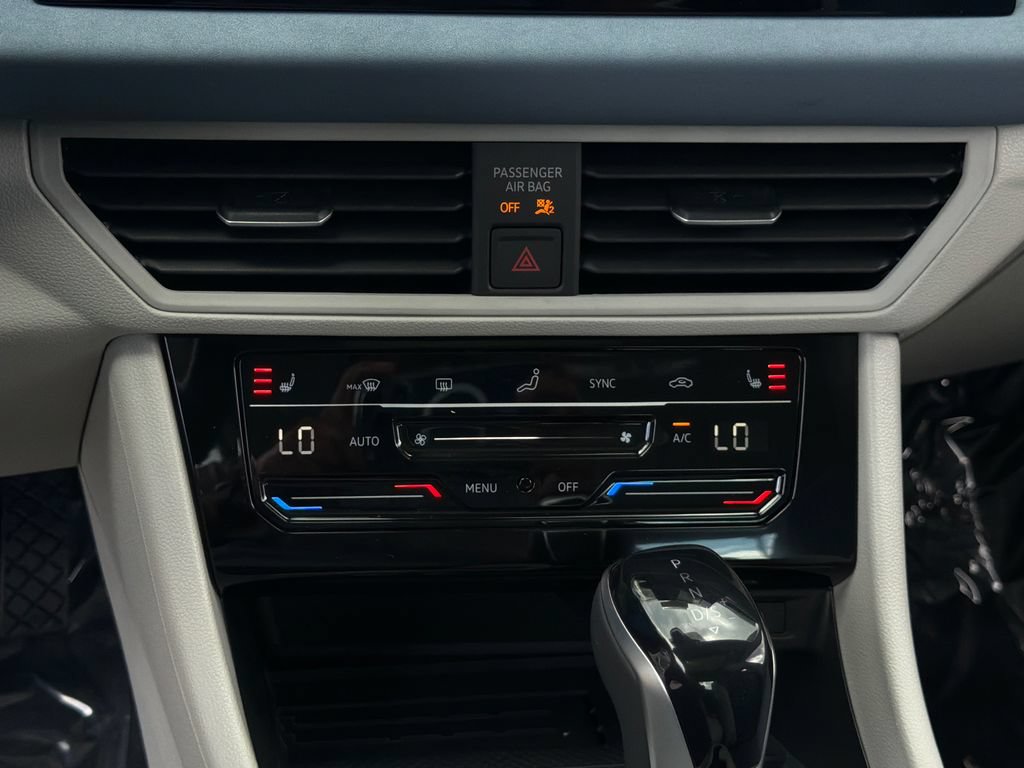 New 2026 Volkswagen Jetta SE FWD image 20