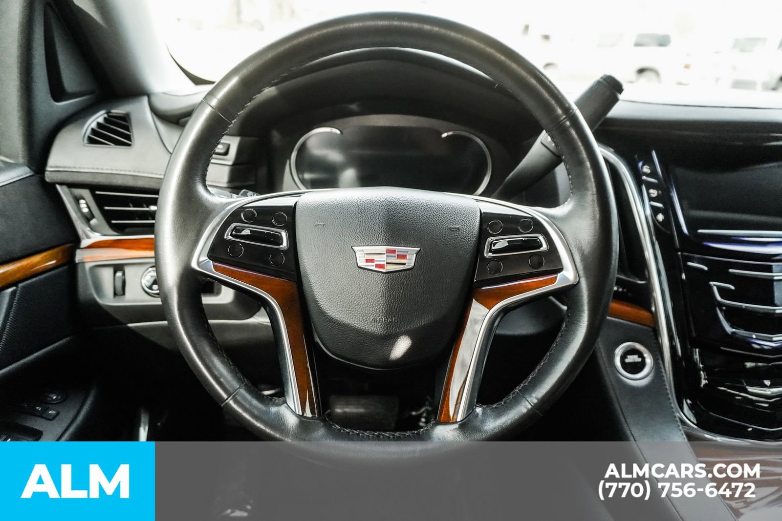 Used 2016 Cadillac Escalade Luxury image 30