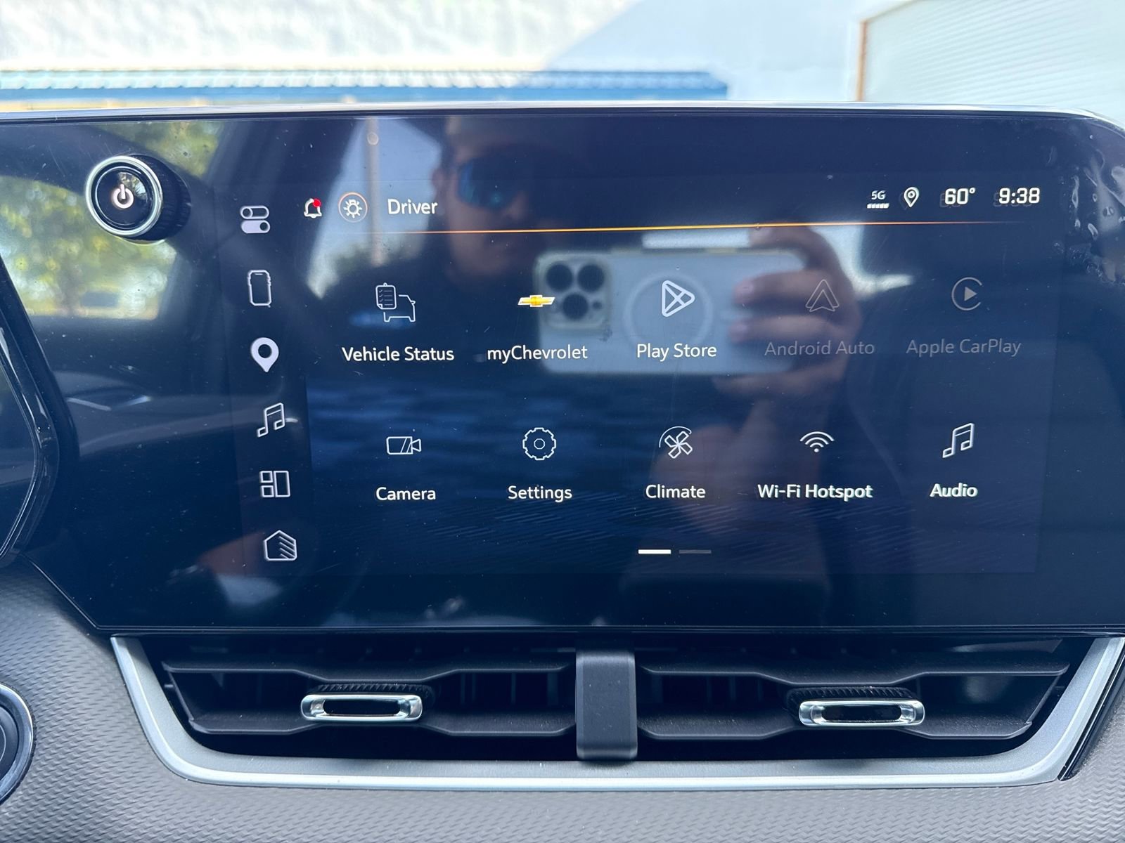 Used 2026 Chevrolet Equinox LT w/ Convenience Package II image 19