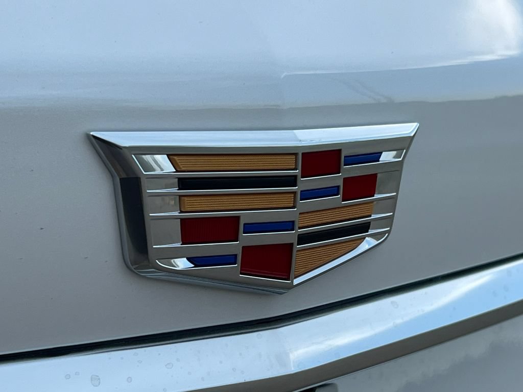 New 2026 Cadillac XT5 Sportv w/ LPO, Floor Liner Package AWD/4WD image 49