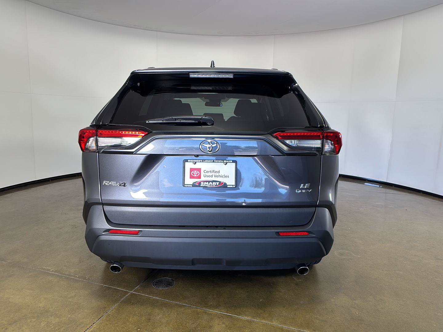 Used 2025 Toyota RAV4 LE AWD/4WD image 12