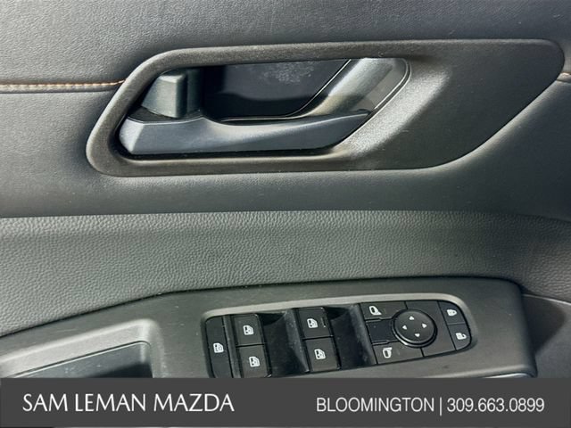 Used 2024 Nissan Pathfinder Rock Creek AWD/4WD image 17