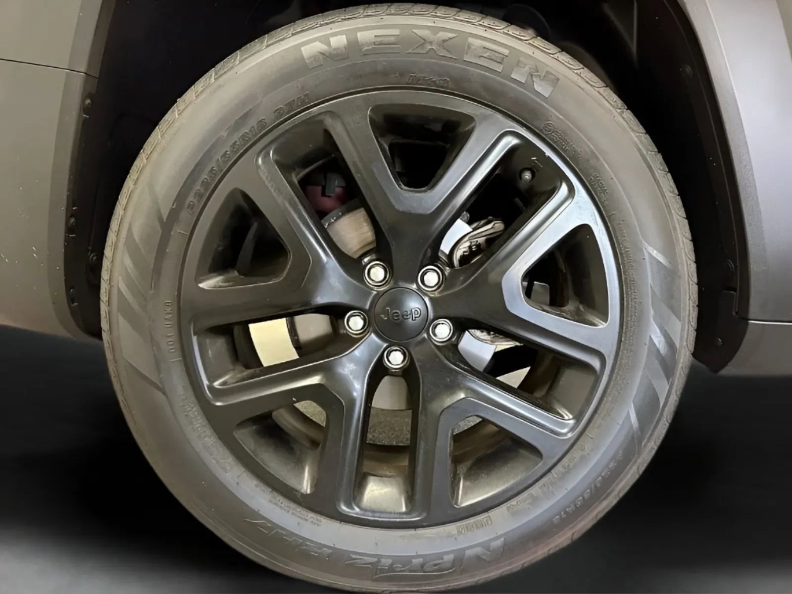 Used 2018 Jeep Renegade Altitude FWD image 27