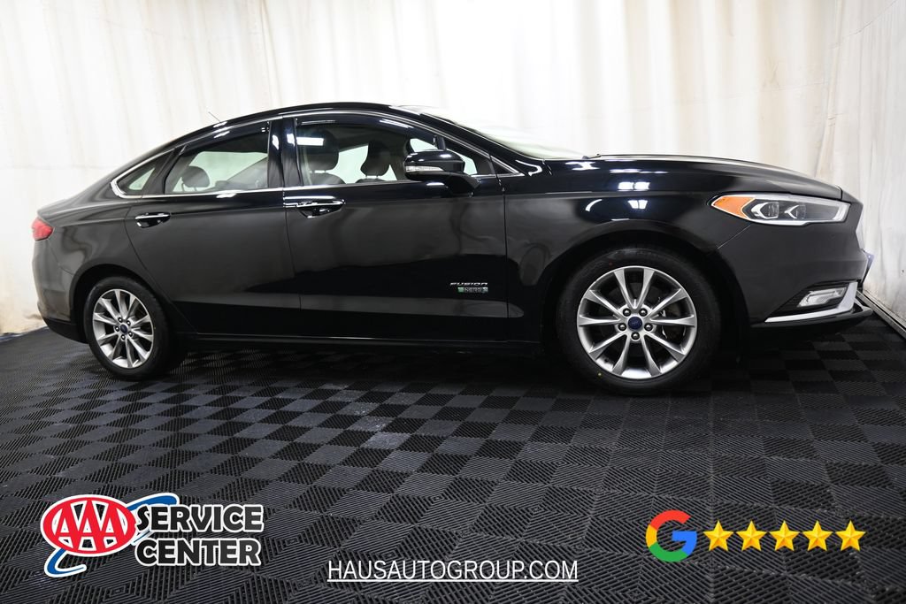 Used 2017 Ford Fusion Energi Titanium FWD image 17
