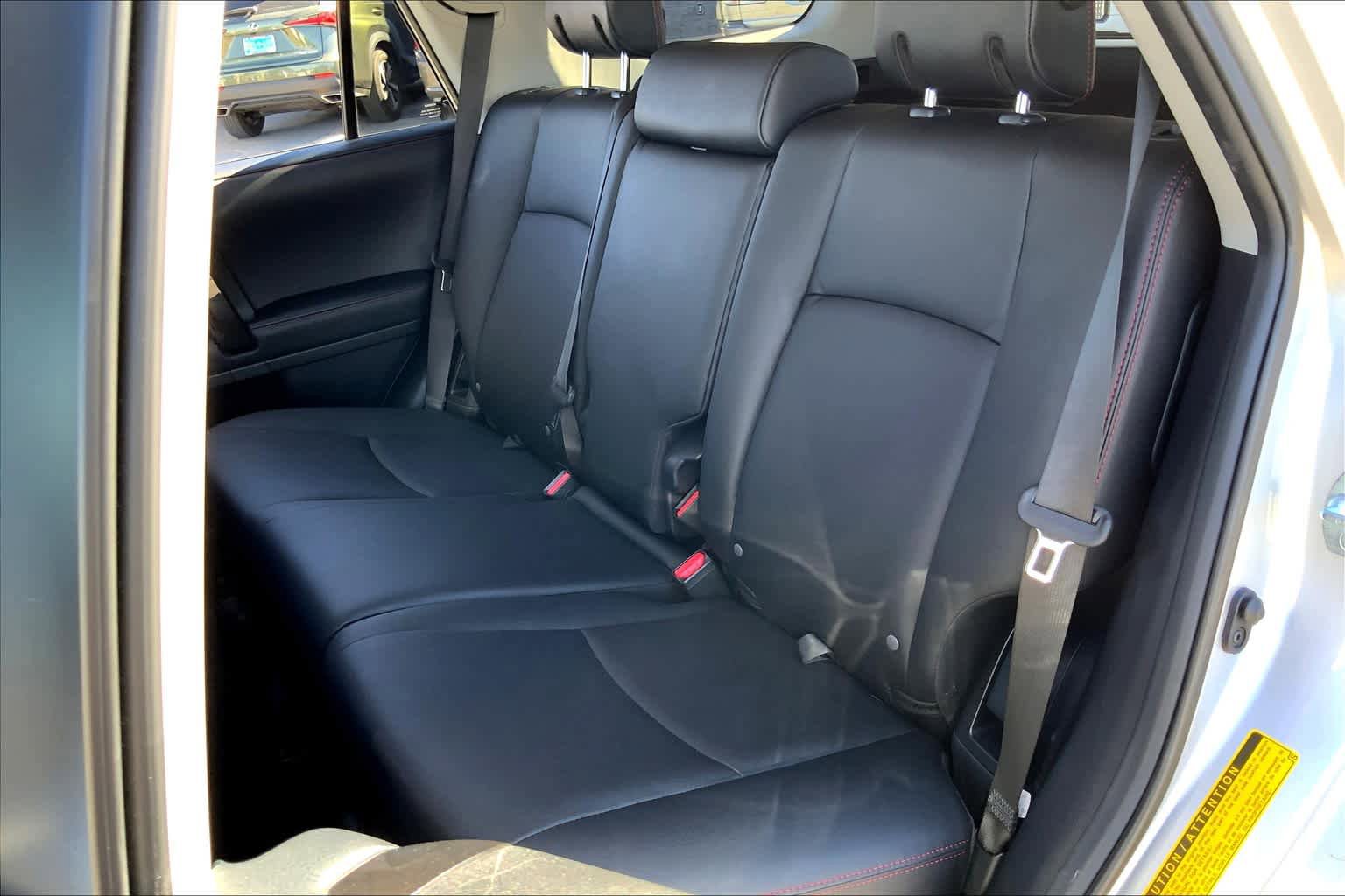 Used 2021 Toyota 4Runner TRD Off-Road Premium AWD/4WD image 21