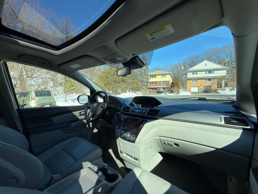 Used 2014 Honda Odyssey EX-L image 31