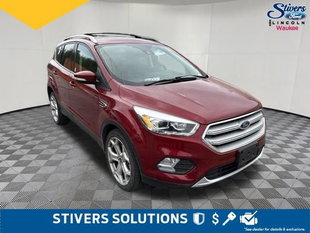 Used 2019 Ford Escape Titanium FWD image 3