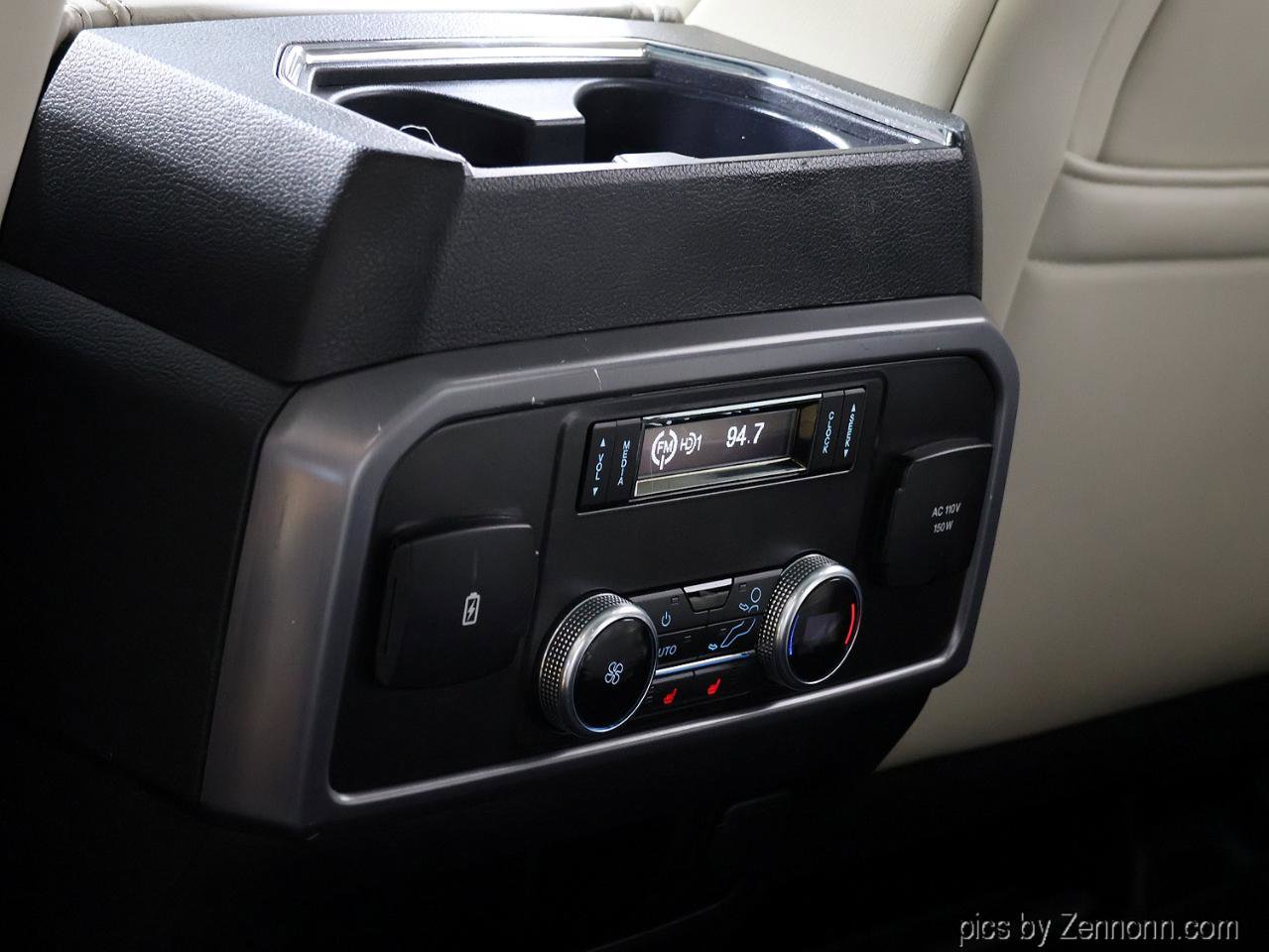 Used 2018 Ford Expedition Platinum image 15