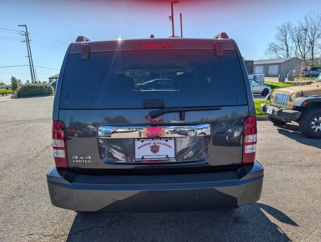 Used 2011 Jeep Liberty Limited w/ Tire & Wheel Group image 5